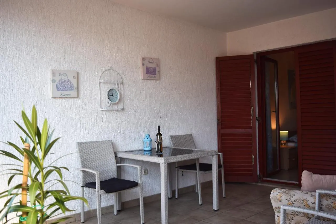 Apartmenthaus Mira Eldic Fažana